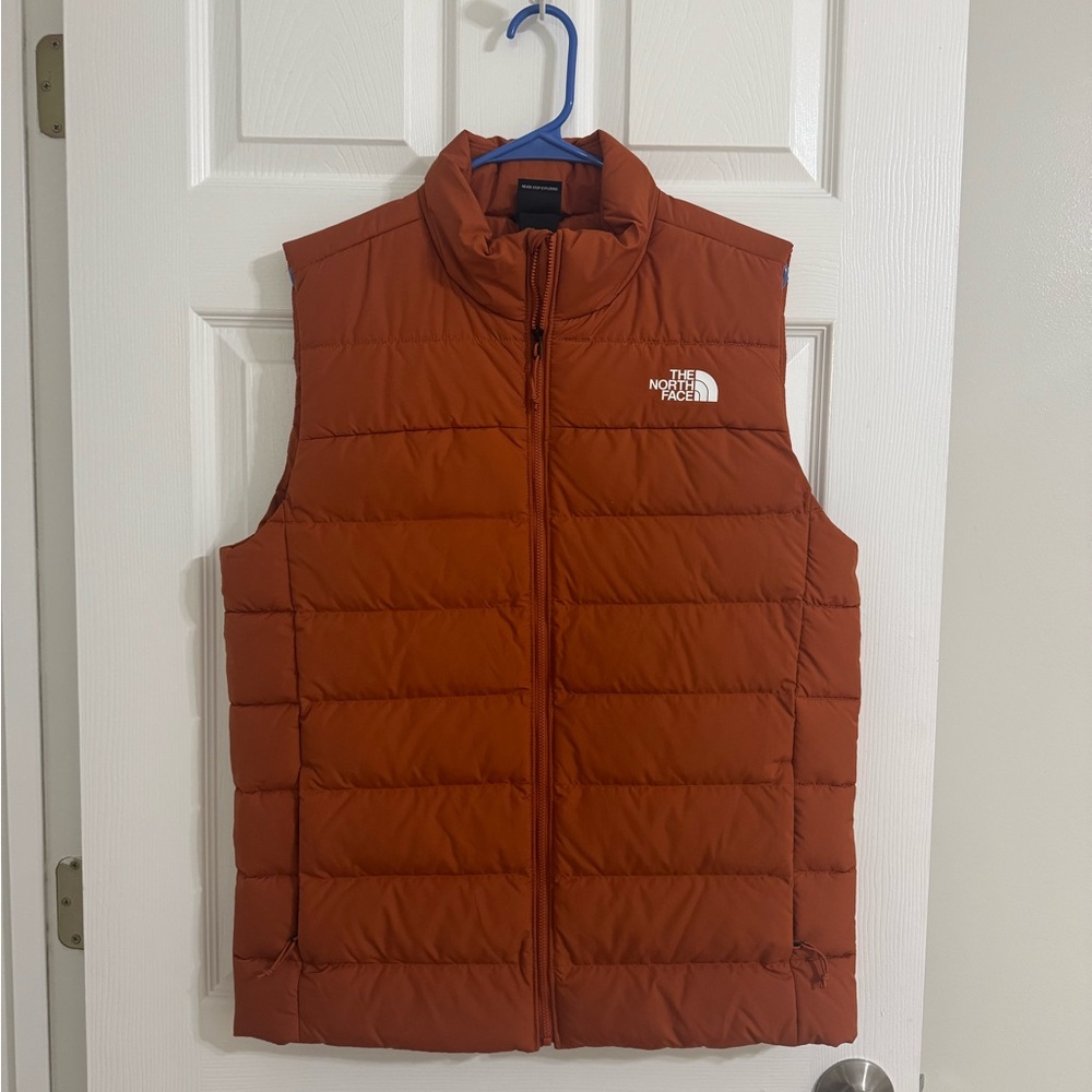 The North Face Men's Rust Puffer Vest